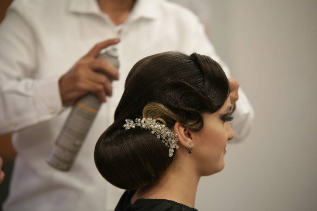 Why Stylish Clips Are the Underrated Power Move in Modern Hair Styling